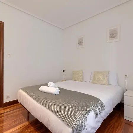 Apartament Vivienda Turistica Junto Al Ayuntamiento Bilbao Zewnętrze zdjęcie